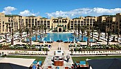 منتجع 