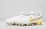  NIKEتعيد إحياء LEGEND  TIEMPOمع حذاء 