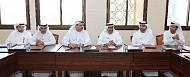 مدير عام محاكم دبي يكرم موظفين محاكم دبي حاملي شهادة البكالوريوس خلال عام 2015