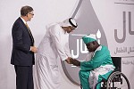 محمد بن زايد وبيل غيتس يكرمان الفائزين الفائزين بحوائجهم ابطال استئصال مرض شلل الأطفال