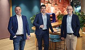 MobilDeniz يصبح أول تطبيق بنكي مندمج مع جهاز Apple Vision Pro في Türkiye