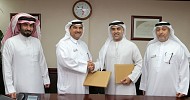 محاكم دبي توقع اتفاقية تعاون مع شركة البرج القابضة